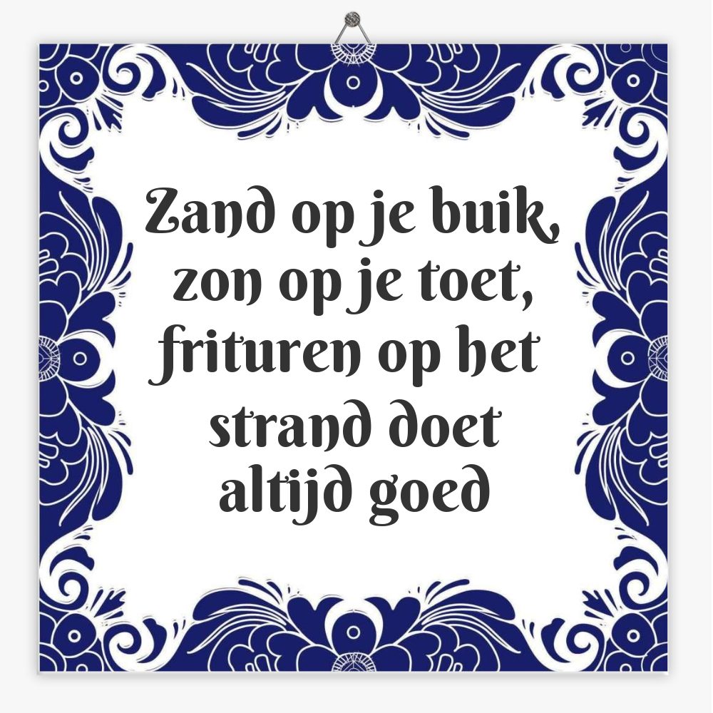 Zand op je buik, zon op je toet, frituren op het strand doet altijd goed
